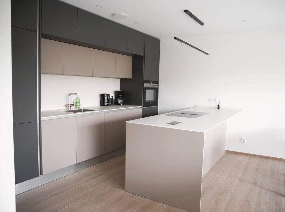 Beautiful Stylish 2Br Apartment In Kirchberg Luxemburg Buitenkant foto